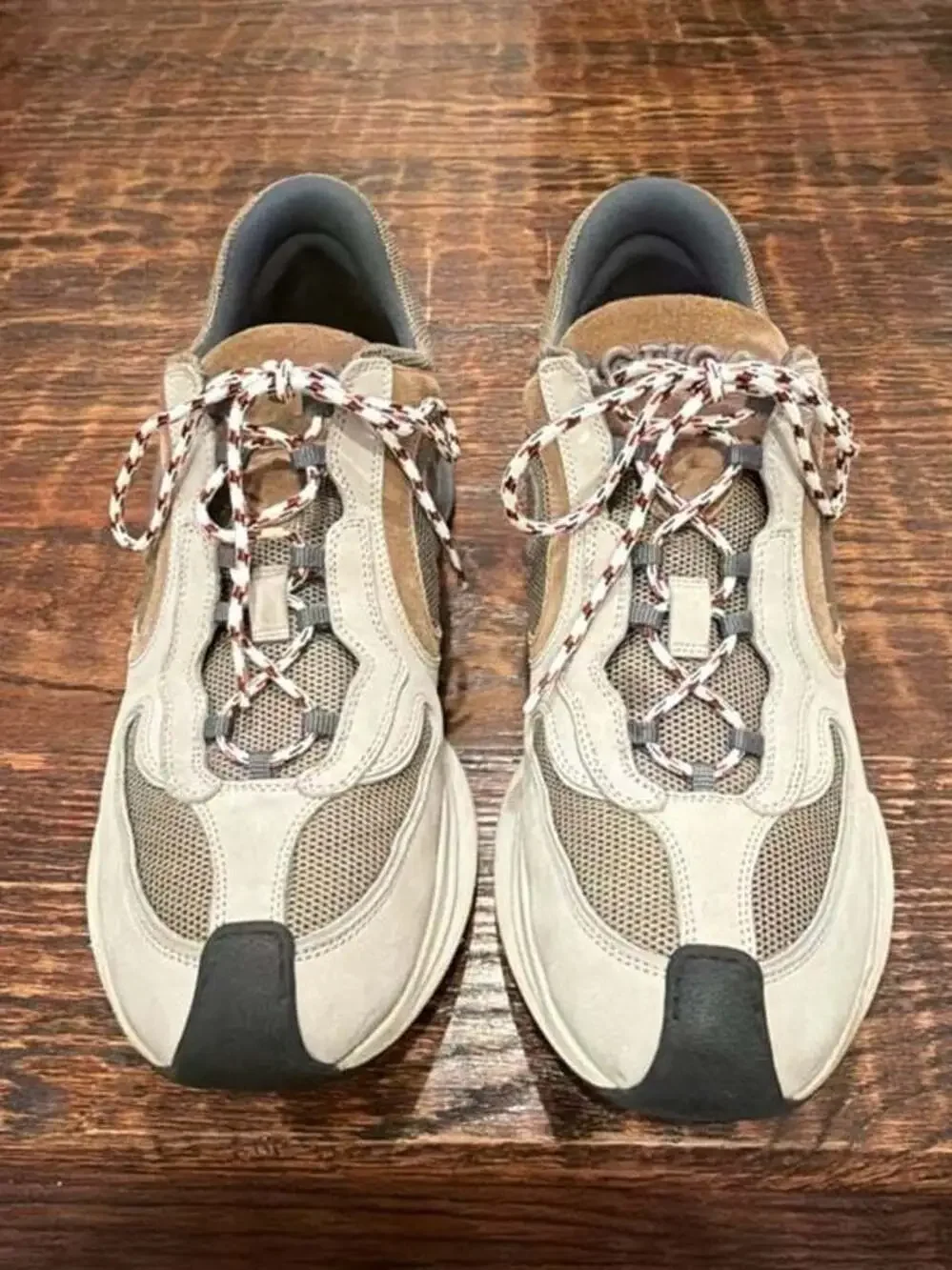 Gucci Run Suede & Mesh Low-Top Sneakers in Grey/Brown US 14